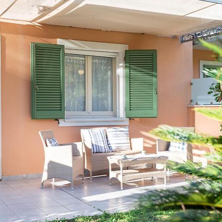 Aparthotel Rta la Pergola Marina di Massa Exterior foto